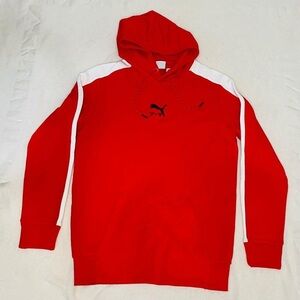 Puma red hoodie 
Art on back 🔥🔥